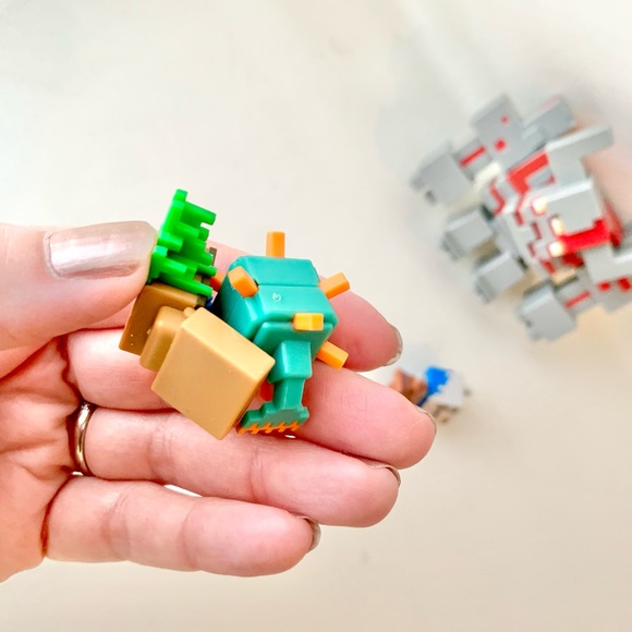 Minecraft Characters x3 - Picture 3 of 10